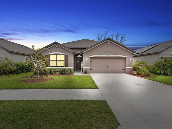 5605 Amusement Avenue, Fort Pierce, FL 34947