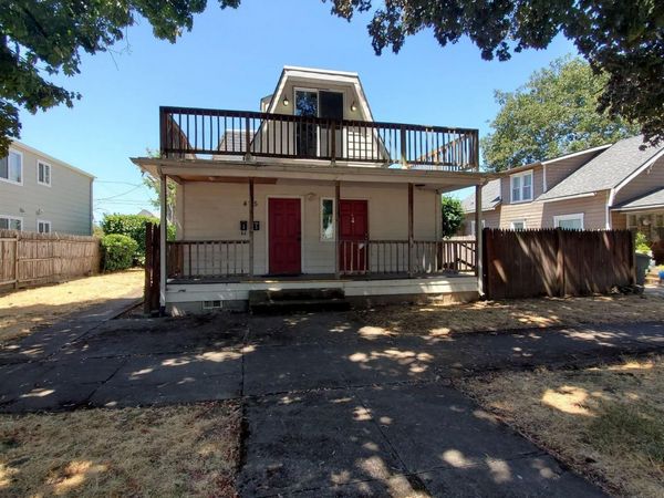 475 18th St SE, Salem, OR 97301