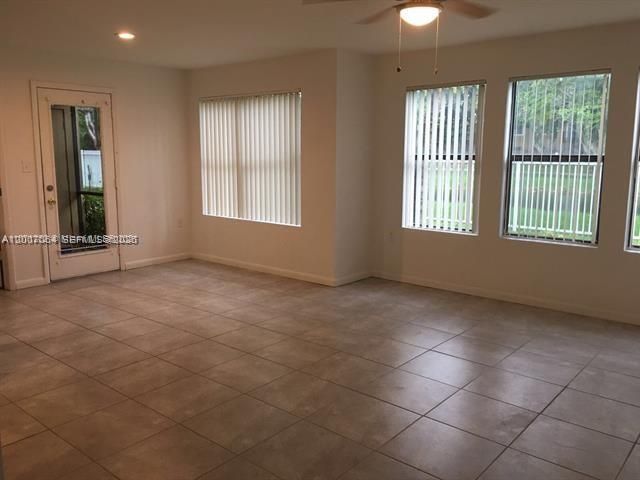 Please Call For Address, Unit 1215, Miami, FL 33196 Photo