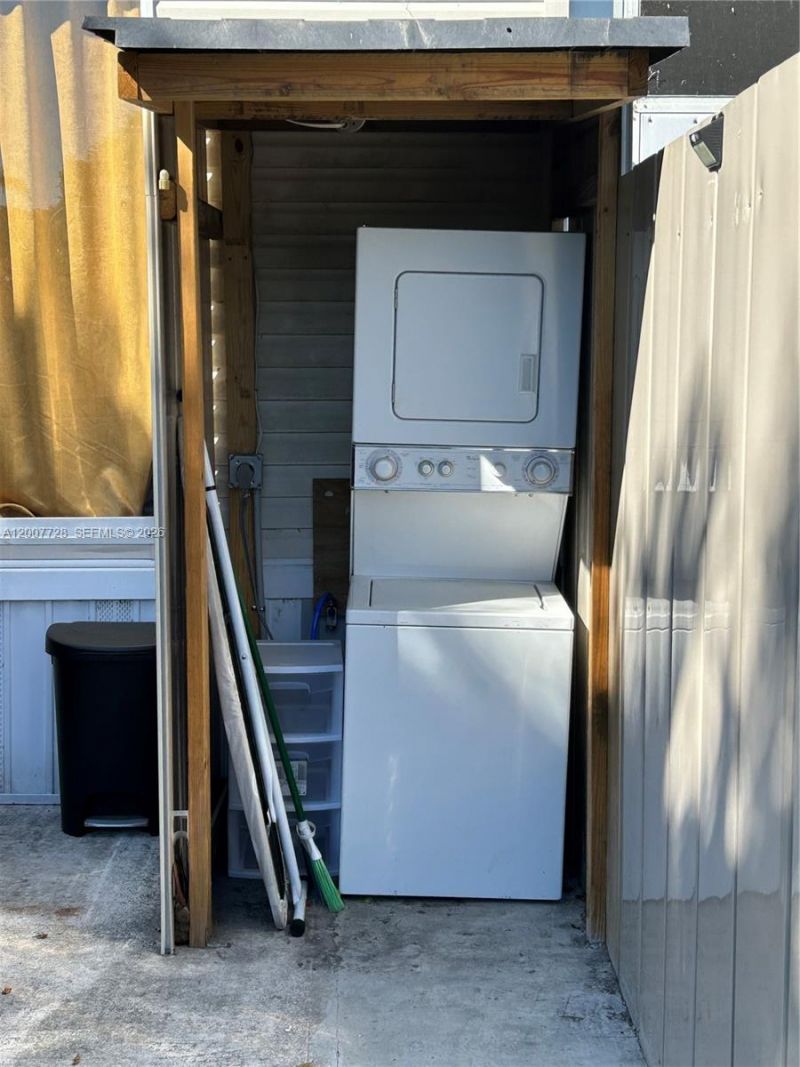 10467 S 228th Ln , Unit B, Boca Raton, FL 33428 Photo