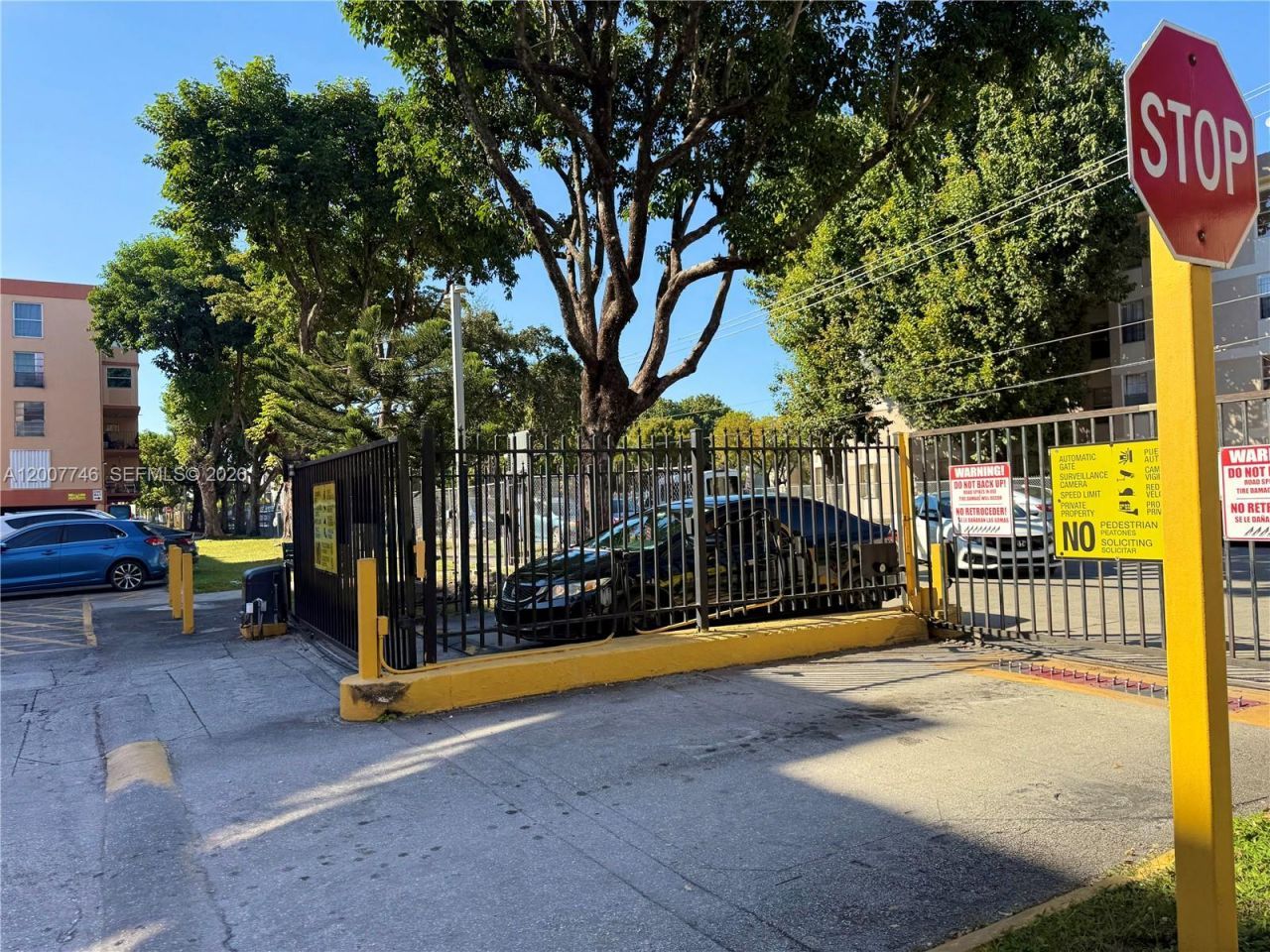 1850 W 56th St, Unit 2404, Hialeah, FL 33012 Photo