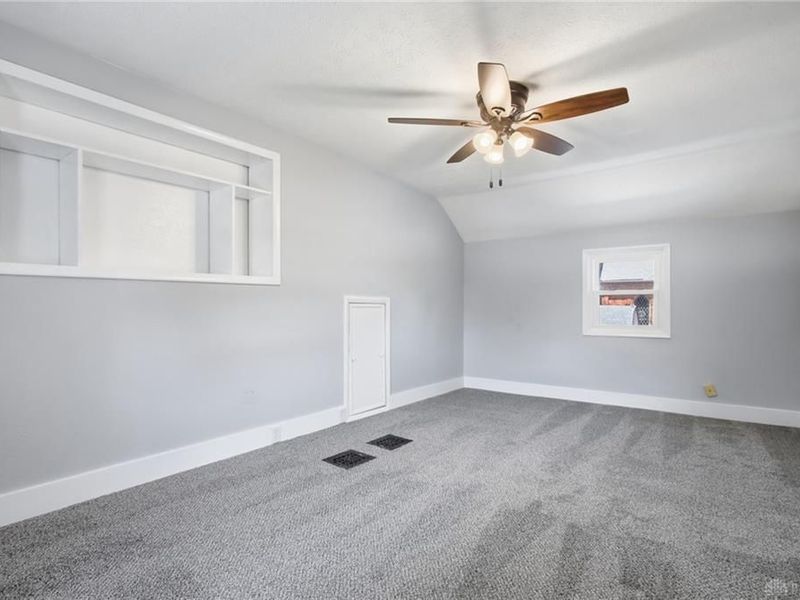 5029 Old Mechanicsburg Road, Moorefield Township, OH 45502 Photo 13