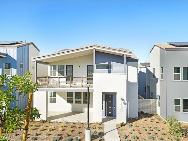 27422 Creekwood Lane, Valencia, CA 91381