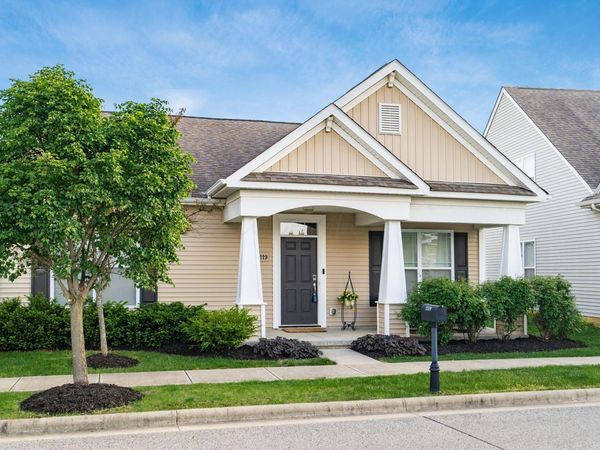 2119 Sawgrass Street , Grove City, OH 43123