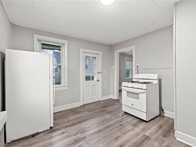 1310 Buhrer Avenue, Cleveland, OH 44109 Photo 12