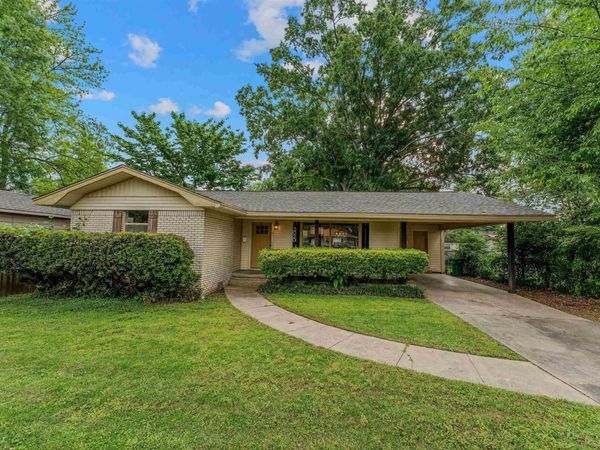 2020 W Sevier Street , Benton, AR 72015