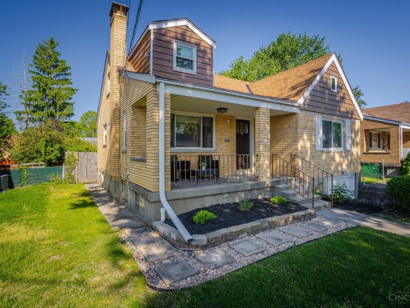 3611 Neiheisel Avenue, Green Township, OH 45238 Photo 2