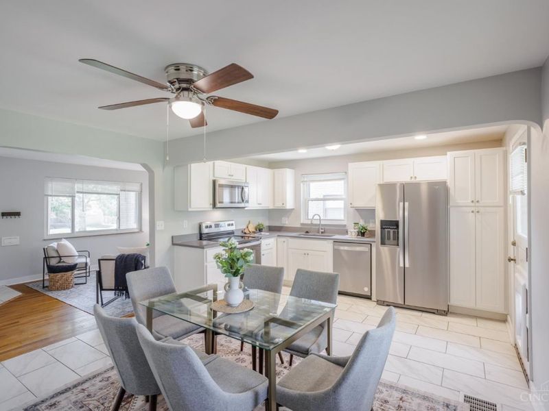 3611 Neiheisel Avenue, Green Township, OH 45238 Photo 6