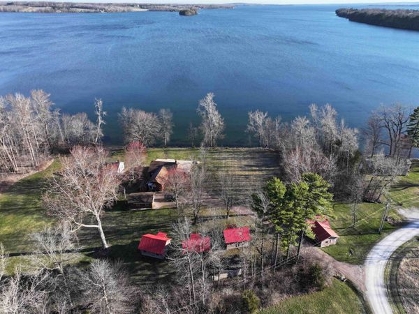 23 Carter Lane, South Hero, VT 05486