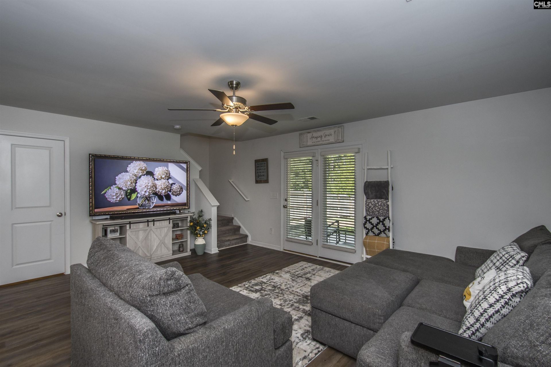 489 Kippen Lane Photo 11