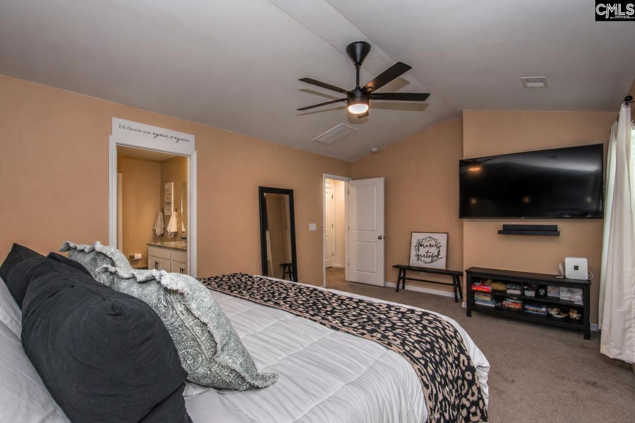 489 Kippen Lane Photo 17