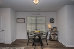 489 Kippen Lane photo 4