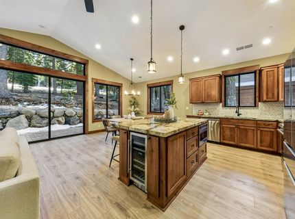 14765 Copenhagen Drive, Truckee, CA 96161 Photo