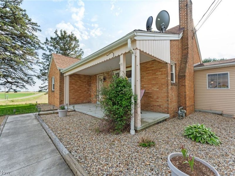 4817 Shepler Church Avenue SW, Navarre, OH 44662 Photo 5