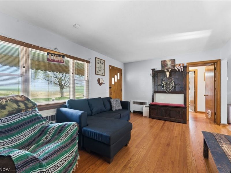 4817 Shepler Church Avenue SW, Navarre, OH 44662 Photo 8