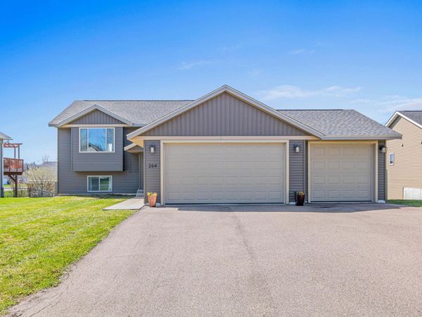 264 Birch Street , Baldwin, WI 54002