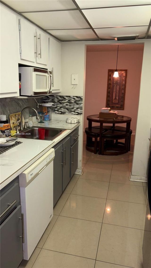3120 N Pine Island Rd , Unit 307, Sunrise, FL 33351 Photo