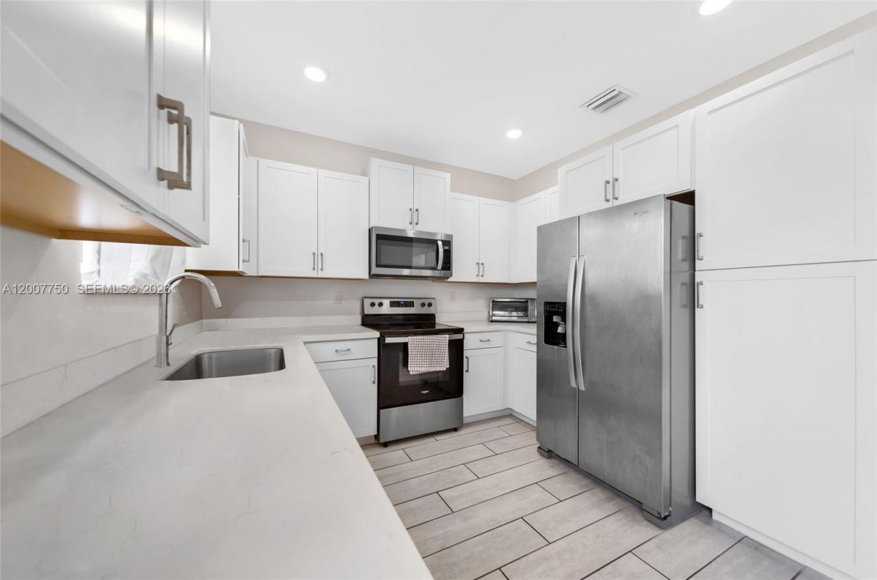 1158 SE 23rd Ave , Unit 1158, Homestead, FL 33035 Photo