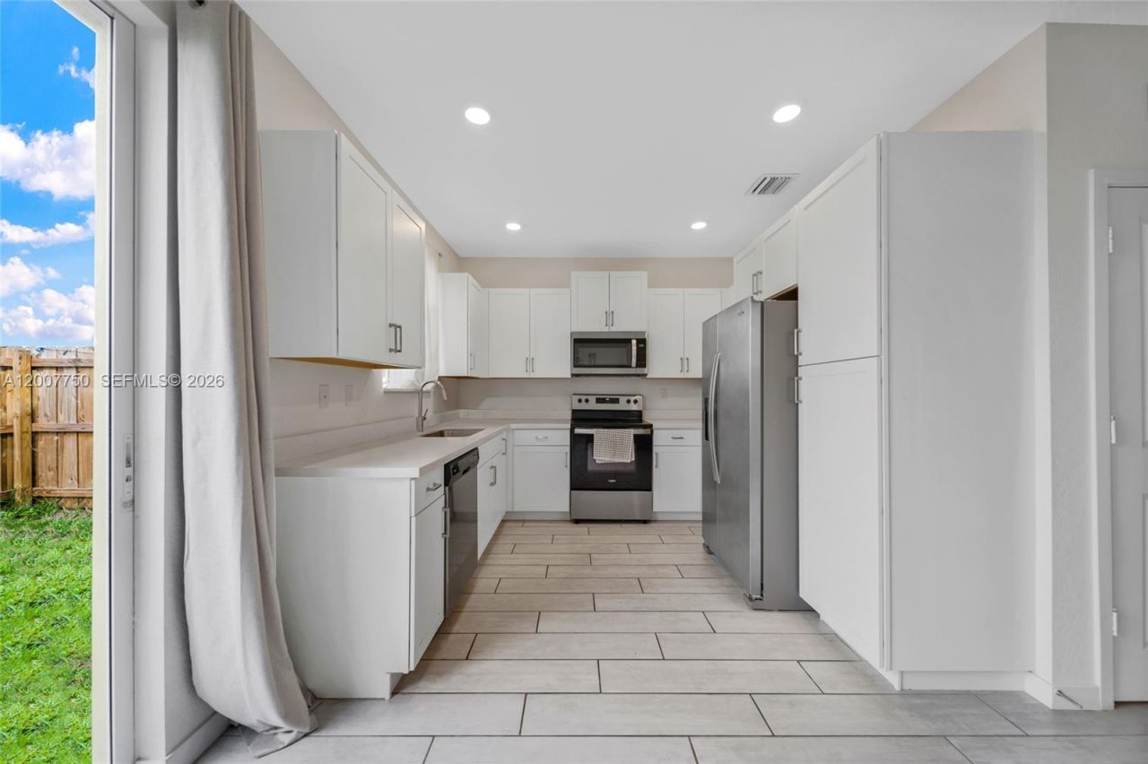 1158 SE 23rd Ave , Unit 1158, Homestead, FL 33035 Photo