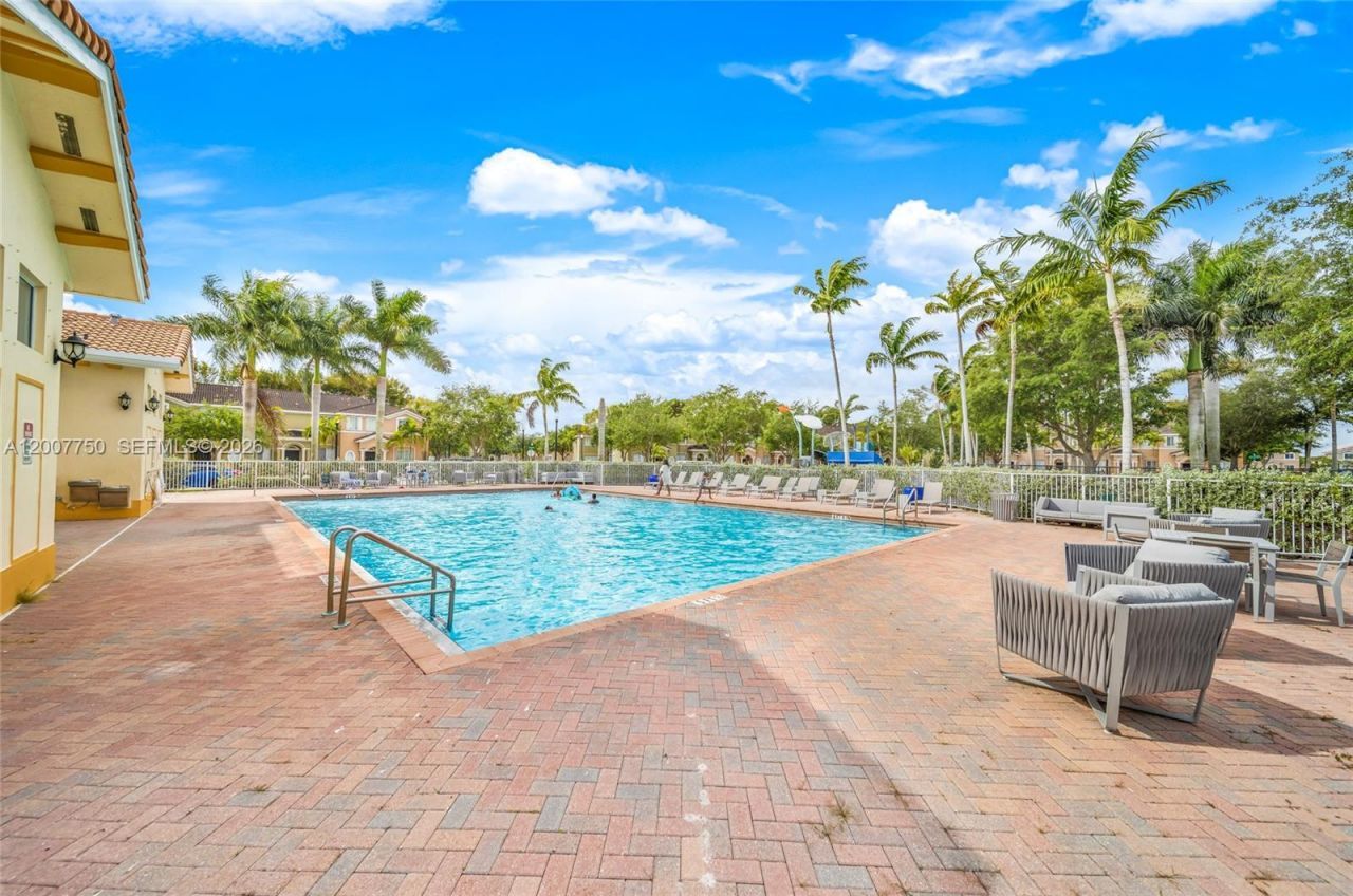 1158 SE 23rd Ave , Unit 1158, Homestead, FL 33035 Photo