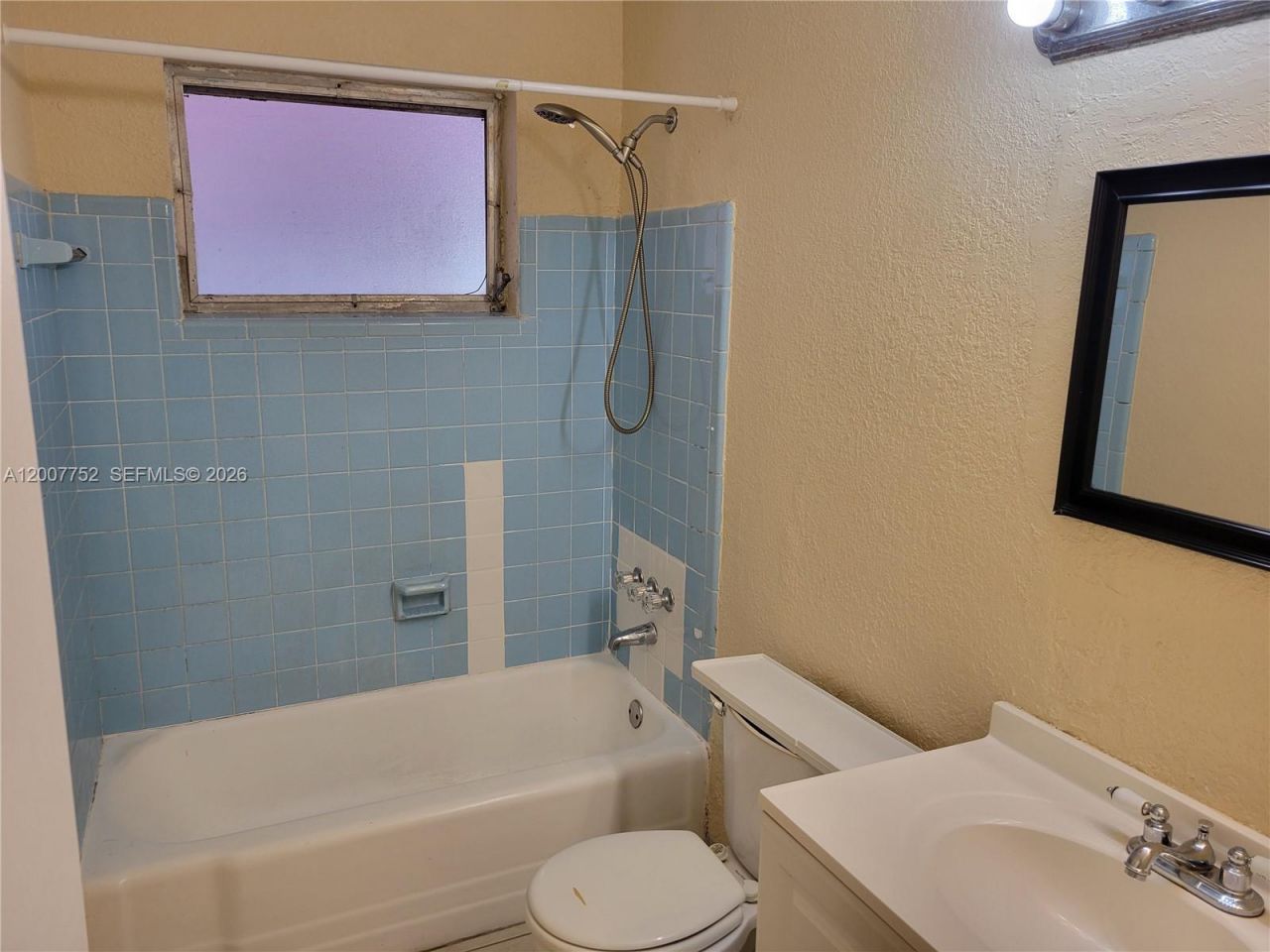 6856 NW 12th St, Plantation, FL 33313 Photo