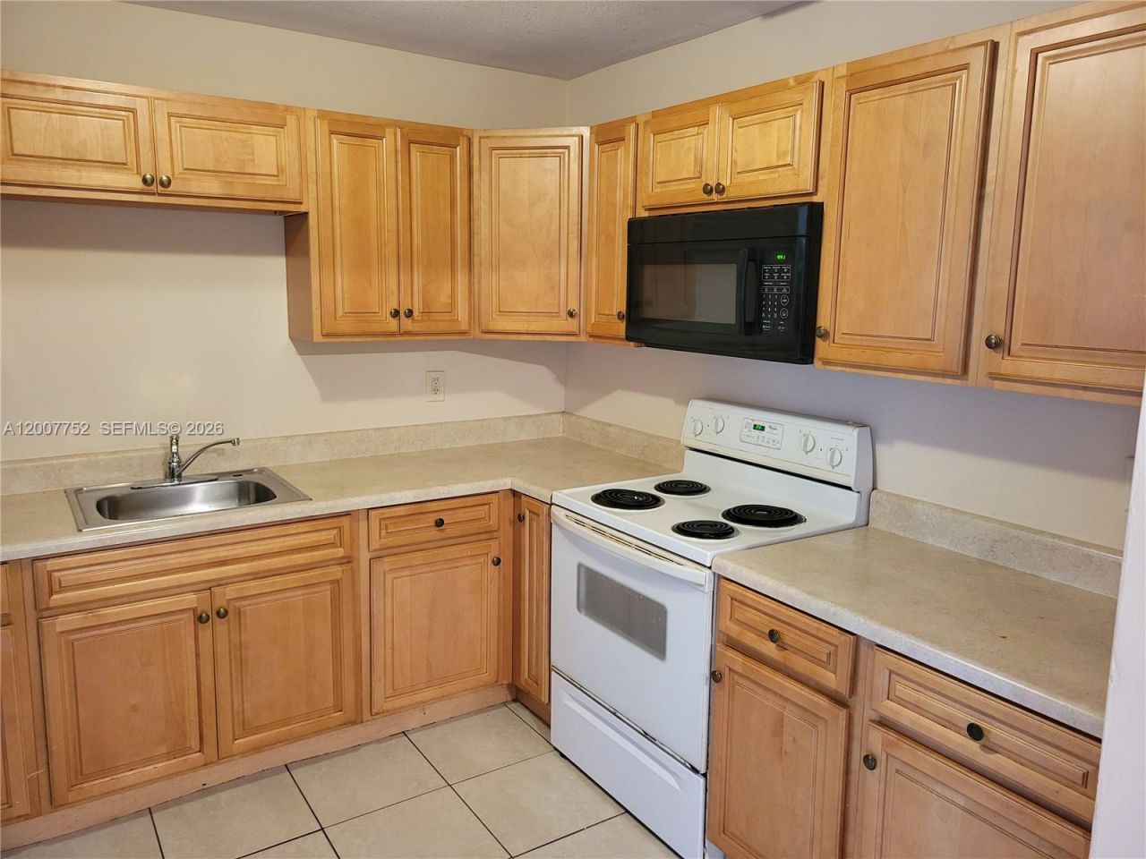 6856 NW 12th St, Plantation, FL 33313 Photo