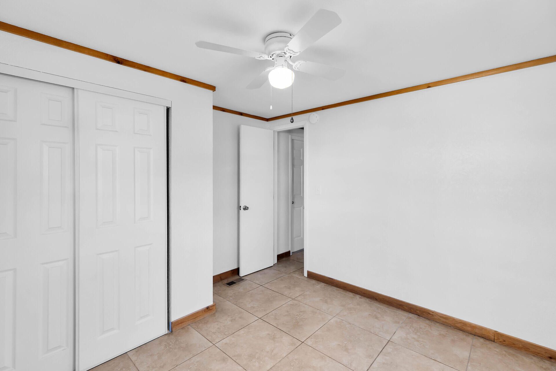 14 Pelican Road, Key Largo, FL 33037 Photo