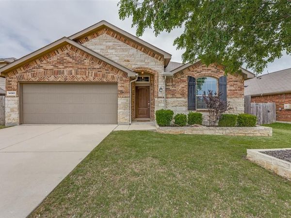 14360 Artisan Drive , Fort Worth, TX 76052