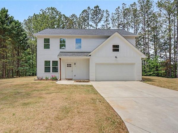 24 Rocky Circle NE, White, GA 30184