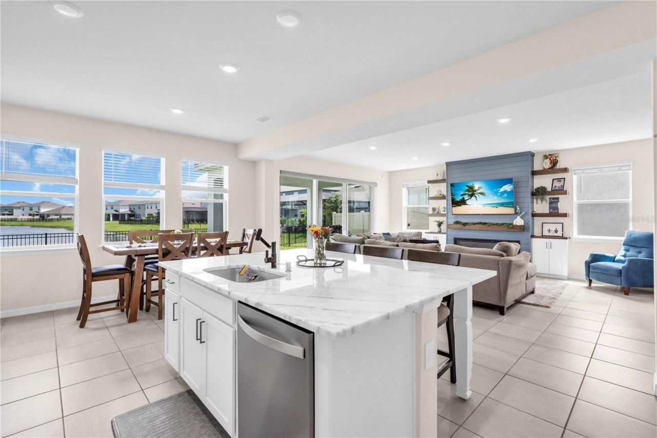 18015 Fattoria Terrace, Lakewood Ranch, FL 34211 Photo