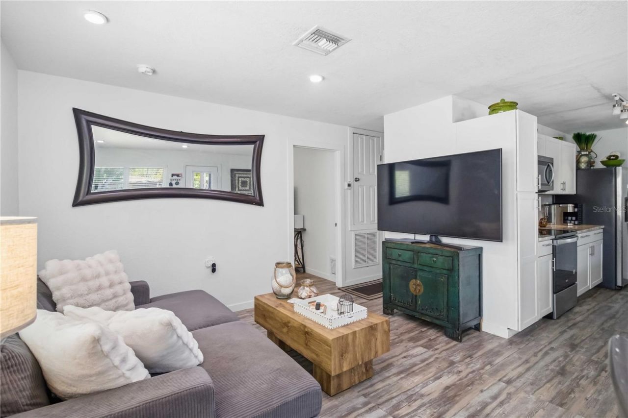2565 Browning Street , Sarasota, FL 34237 Photo
