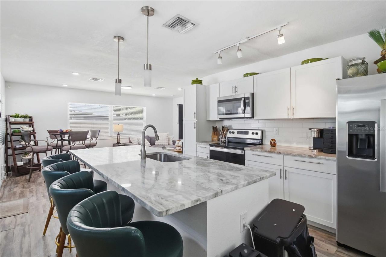 2565 Browning Street , Sarasota, FL 34237 Photo
