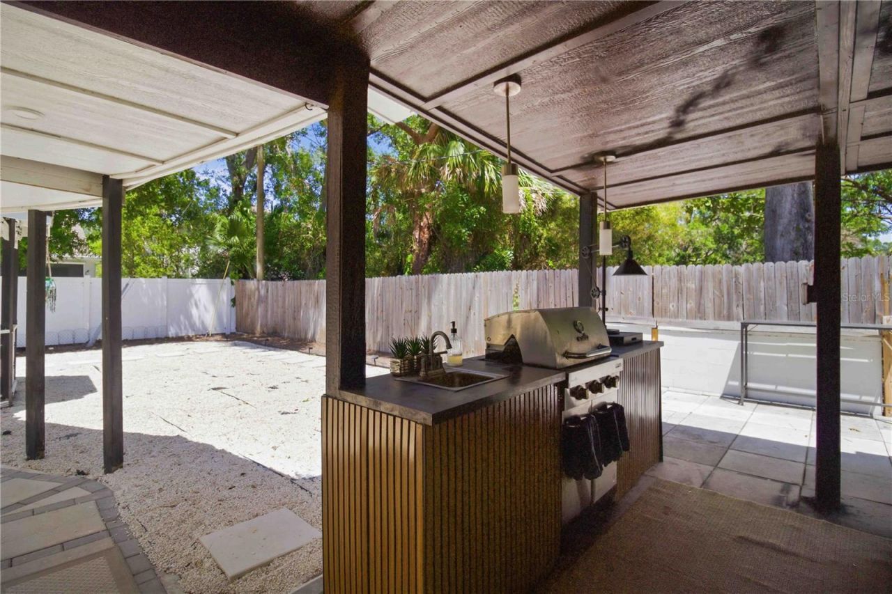 2565 Browning Street , Sarasota, FL 34237 Photo