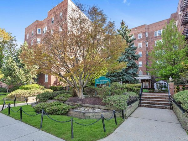 84-49 168th Street, Unit 4N, Jamaica Hills, NY 11432