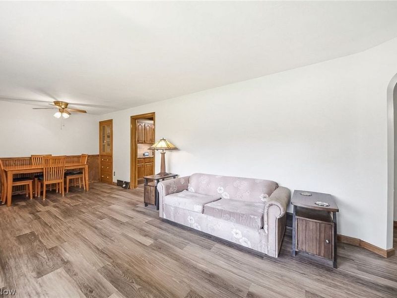 10129 E River Road, Elyria, OH 44035 Photo 3