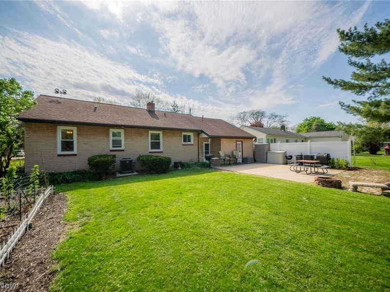 10129 E River Road, Elyria, OH 44035 Photo 33