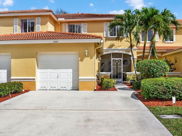 1009 Arezzo Circle, Boynton Beach, FL 33436