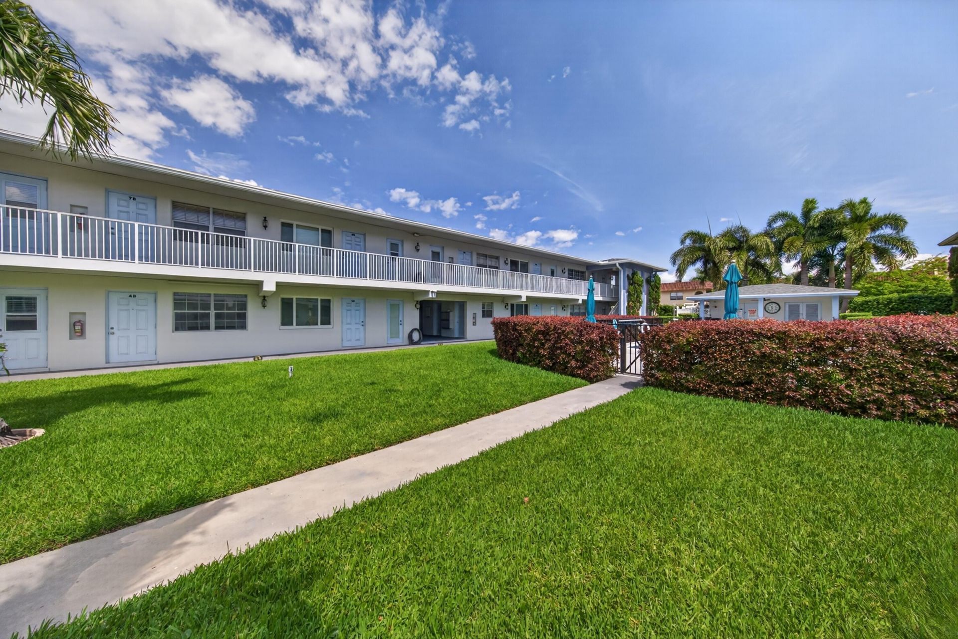 2110 NE 42nd Street, Unit 4b, Lighthouse Point, FL 33064 Photo