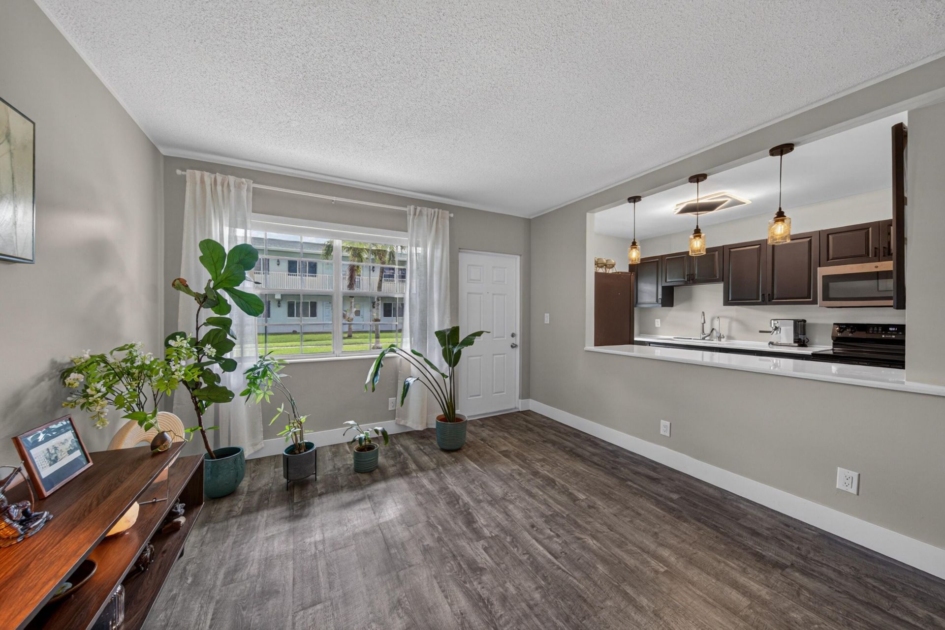 2110 NE 42nd Street, Unit 4b, Lighthouse Point, FL 33064 Photo