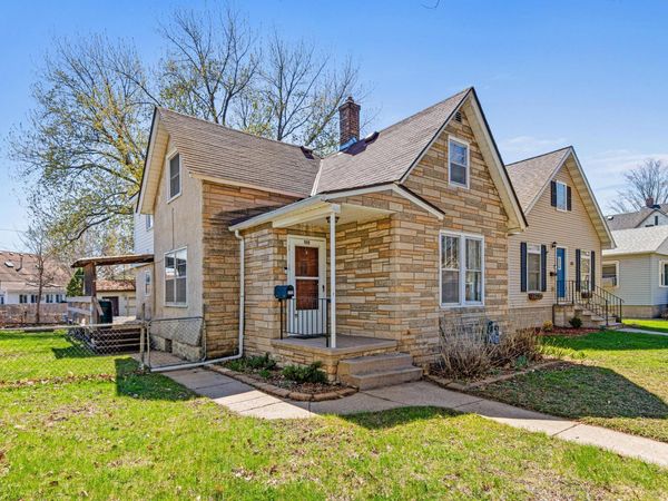 900 Scheffer Avenue , Saint Paul, MN 55102