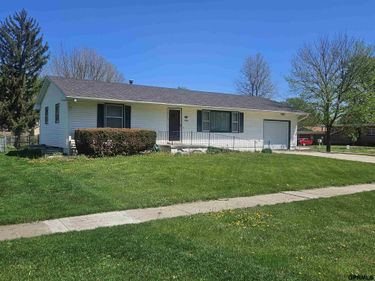 1104 N Street , Tekamah, NE 68061