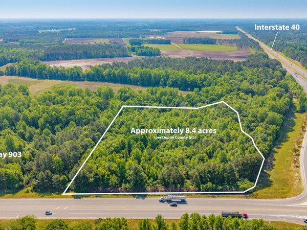 1300 Nc-11 , Magnolia, NC 28453