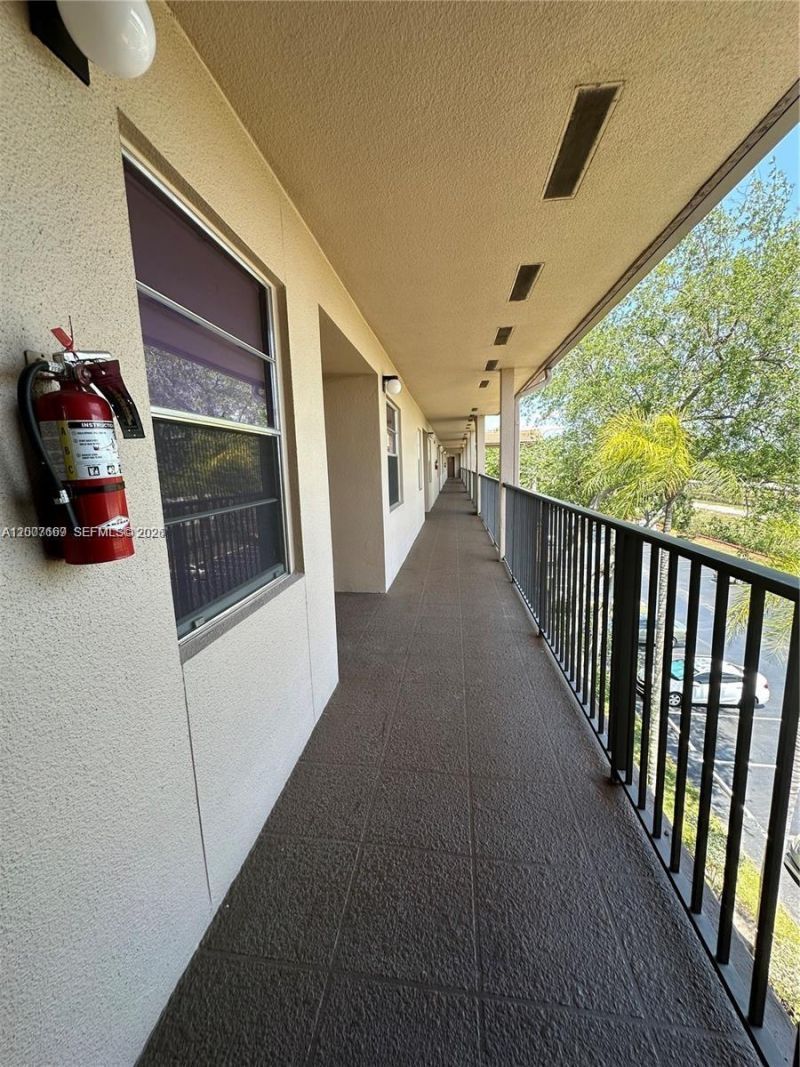 Please Call For Address, Unit 408P, Pembroke Pines, FL 33027 Photo