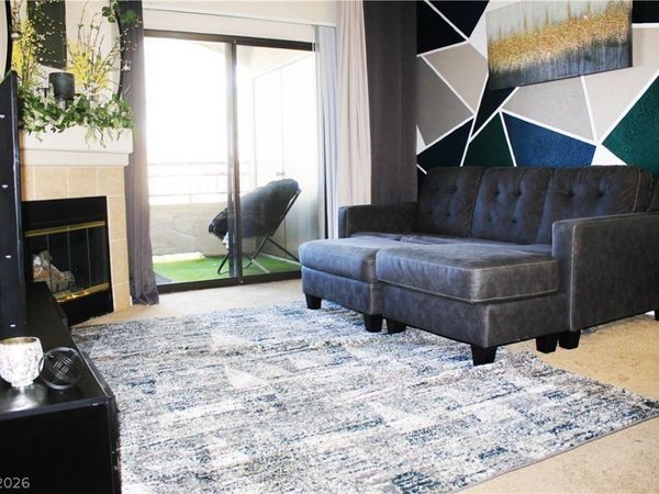 8250 N Grand Canyon Drive , Unit 2110, Las Vegas, NV 89166
