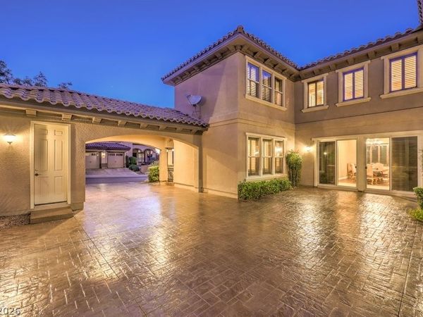 2712 Marie Antoinette Street , Henderson, NV 89044