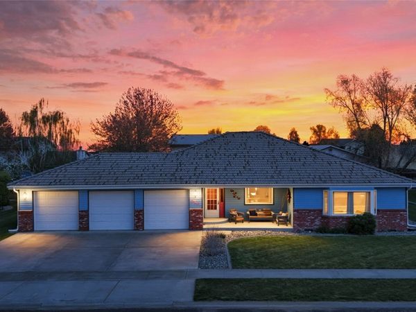216 E Tanglewood Drive, Moses Lake, WA 98837