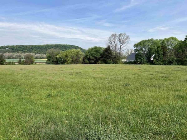 00 EAST SIDE HWY, Unit 9, GROTTOES, VA 24441