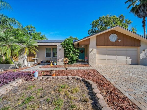 760 VILLAGE WAY , PALM HARBOR, FL 34683