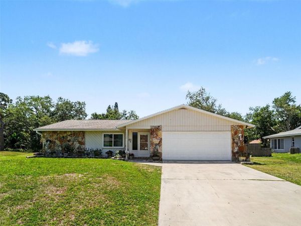 4440 MEADOW CREEK CIRCLE , SARASOTA, FL 34233