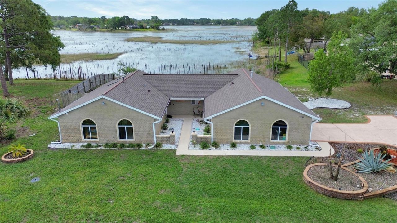 2771 MALDIVE COURT  Deltona, FL 32738